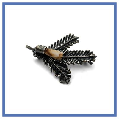 Jagdabzeichen, Grandel mit Bruch, Jagdschmuck